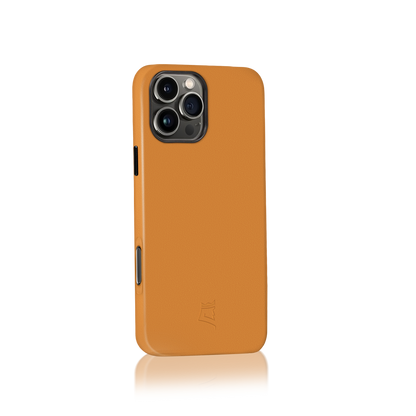 Cognac / iPhone 16 Pro Max